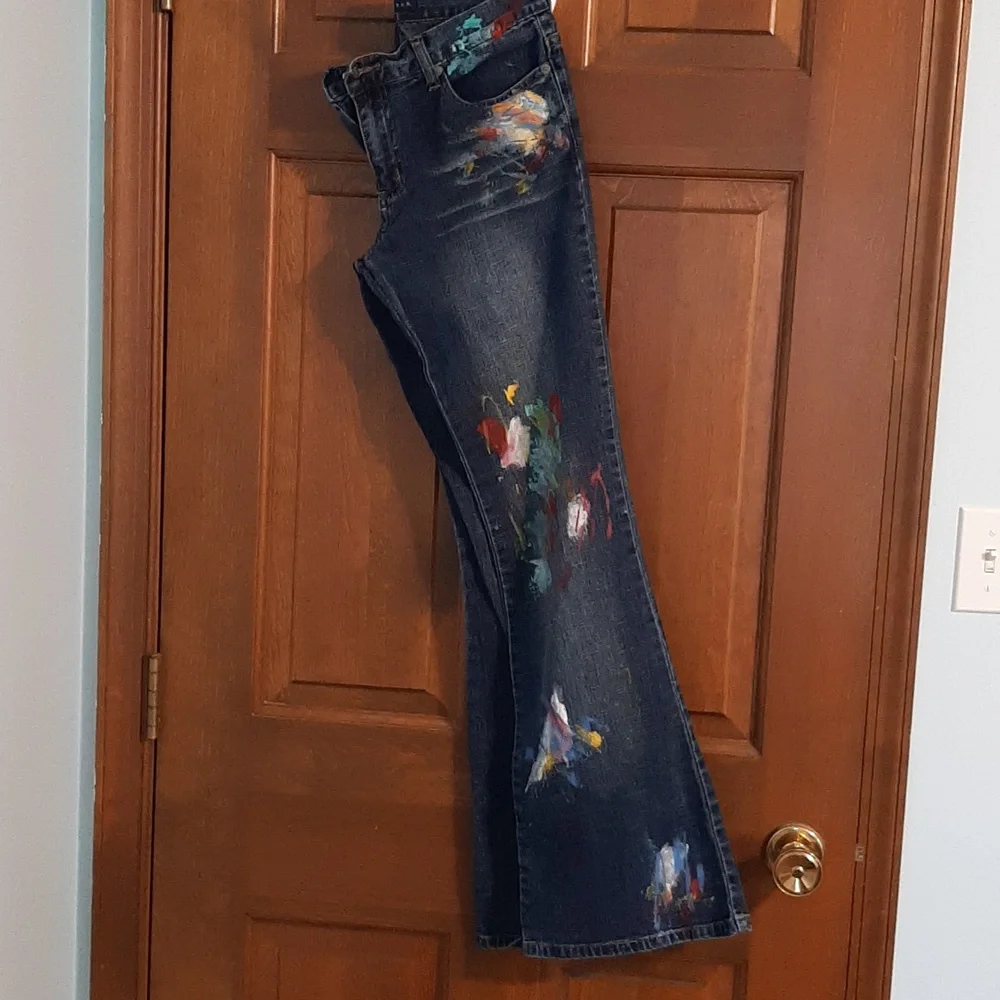 Jeans - Painted by me - Picture 4 of 7